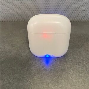 Wireless White Earbuds Right Ear without Charging Case